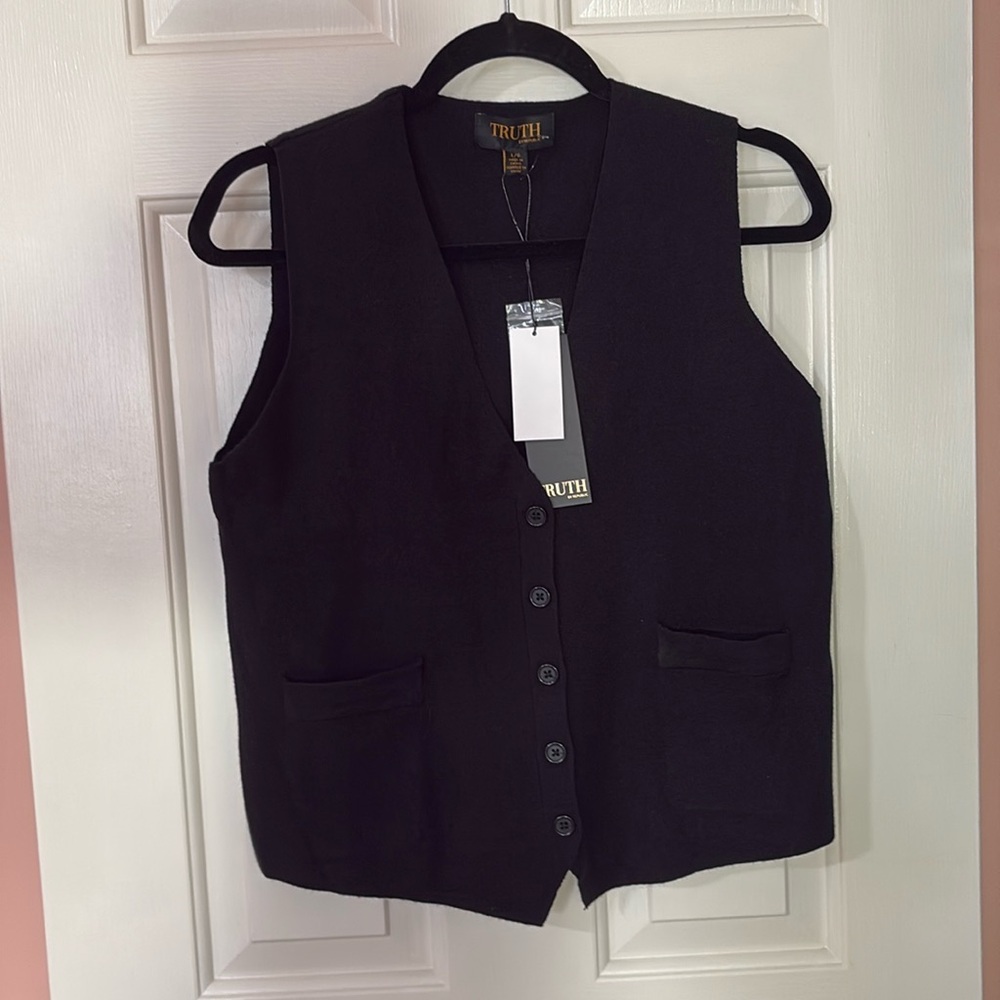 Truth sweater Vest: black: size large